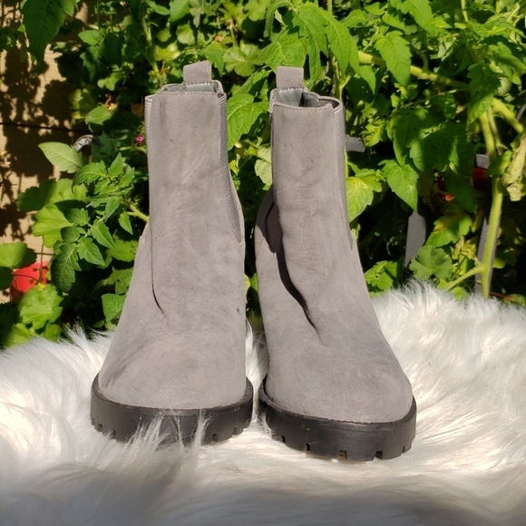 London Rebel Chelsea Platform Ankle Boots In Gray - Picture 3 of 11